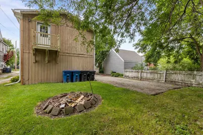303 E Parkway Avenue, Oshkosh, WI 54901 - Photo 11