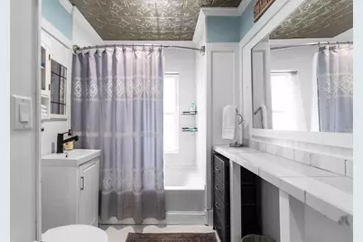 303 E Parkway Avenue, Oshkosh, WI 54901 - Photo 35