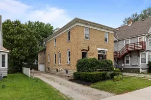 303 E Parkway Ave, Oshkosh, WI 54901 - Photo 1