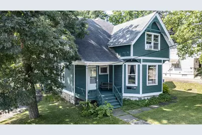 603 W Fulton Street, Waupaca, WI 54981 - Photo 1