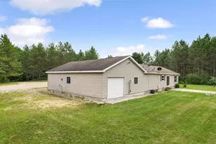 N3355 Bay De Noc Dr, Menomonie, MI 49858 - Photo 33