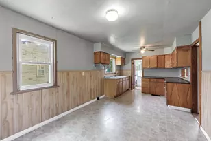 1230 E Fremont St, Appleton, WI 54915 - Photo 17