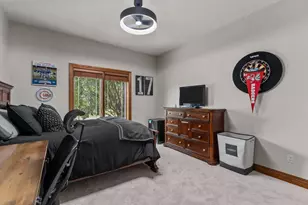 1056 Harbor Lights Rd, Suamico, WI 54173 - Photo 43