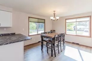 1834 Dexter St, New London, WI 54961 - Photo 11
