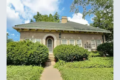 628 W Irving Avenue, Oshkosh, WI 54901 - Photo 1