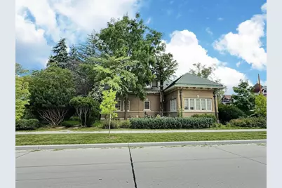 628 W Irving Avenue, Oshkosh, WI 54901 - Photo 29