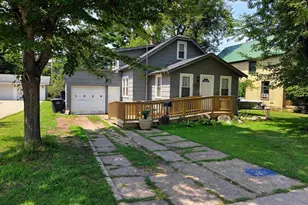 1029 S Main St, Shawano, WI 54166 - Photo 1