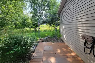 105 Tamarack Cir, Hartford, WI 53027 - Photo 39