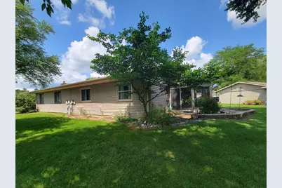 105 Tamarack Circle, Hartford, WI 53027 - Photo 31