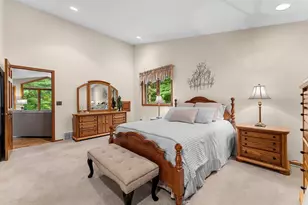 2727 Brook Hills Dr, Suamico, WI 54313 - Photo 21