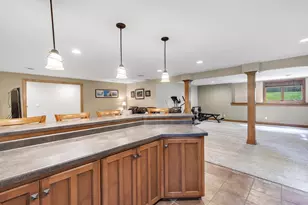 4408 Forest Ridge Dr, Suamico, WI 54313 - Photo 35