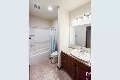 1636 Oak Hollow Lane, Neenah, WI 54956 - Photo 17
