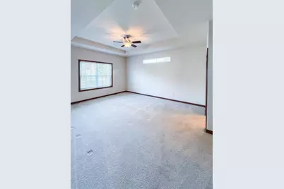 1636 Oak Hollow Lane, Neenah, WI 54956 - Photo 11
