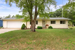 216 W Prairie St, Wautoma, WI 54982 - Photo 35