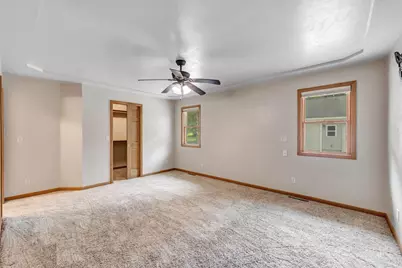 3533 Leeds Castle Drive, Green Bay, WI 54313 - Photo 15