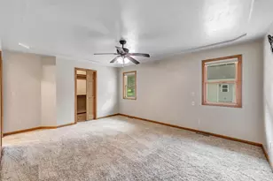 3533 Leeds Castle Dr, Green Bay, WI 54313 - Photo 15