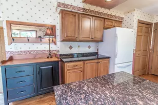 N3212 Bean City Rd, New London, WI 54961 - Photo 13