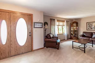 N3212 Bean City Rd, New London, WI 54961 - Photo 7