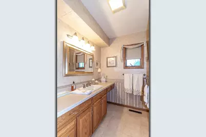 N3212 Bean City Road, New London, WI 54961 - Photo 37