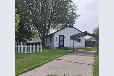 921 Raton Court, Manitowoc, WI 54220 - Photo 3