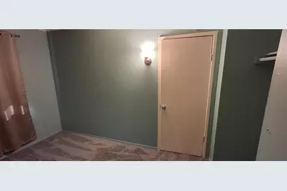921 Raton Court, Manitowoc, WI 54220 - Photo 19