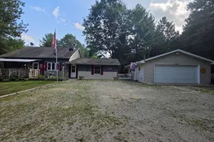 W5801 Deer Ct, Wautoma, WI 54982 - Photo 23