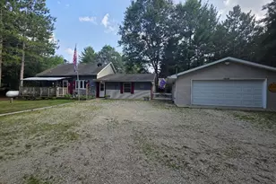 W5801 Deer Ct, Wautoma, WI 54982 - Photo 1
