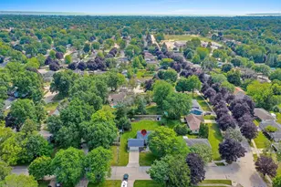 1221 E Hanson Dr, Appleton, WI 54915 - Photo 37