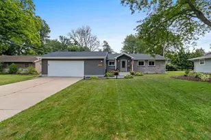 1221 E Hanson Dr, Appleton, WI 54915 - Photo 57
