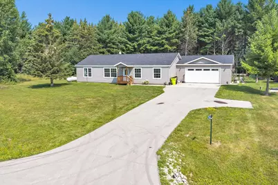 7340 N Summerset Circle, Sturgeon Bay, WI 54235 - Photo 1