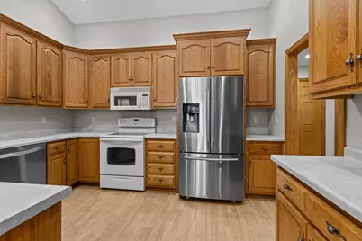 44 Penbrook Circle, Appleton, WI 54913 - Photo 13