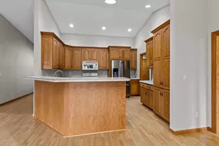 44 Penbrook Cir, Appleton, WI 54913 - Photo 9