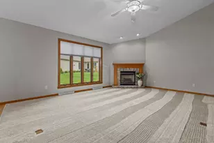 44 Penbrook Cir, Appleton, WI 54913 - Photo 7