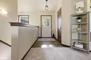 848 Lotus Trail, Menasha, WI 54952 - Photo 3