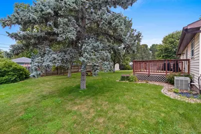 1412 Linda Avenue, Menasha, WI 54952 - Photo 5