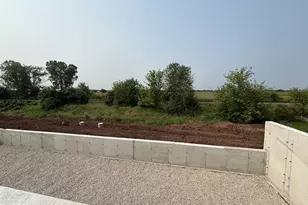 16 Trails End Ct, Fond du Lac, WI 54937 - Photo 11