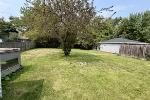 5825 N 38th St, Milwaukee, WI 53209 - Photo 15