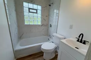 5825 N 38th St, Milwaukee, WI 53209 - Photo 11