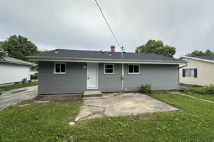 6656 W Brentwood Ave, Milwaukee, WI 54223 - Photo 13