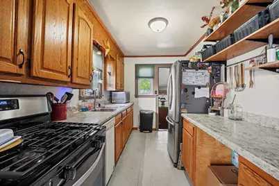 1036 Tyler Avenue, Oshkosh, WI 54902 - Photo 5