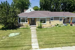 428 8th St, Menasha, WI 54952 - Photo 27