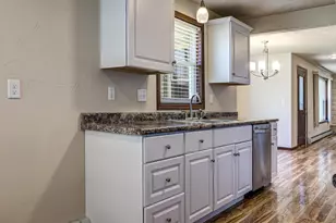 428 8th St, Menasha, WI 54952 - Photo 13