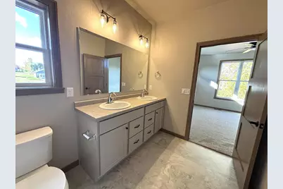 2652 Lawrence Lane, Neenah, WI 54956 - Photo 21