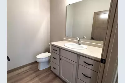 2652 Lawrence Lane, Neenah, WI 54956 - Photo 19
