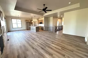 2652 Lawrence Ln, Neenah, WI 54956 - Photo 11