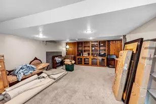 2719 Woodland Hills Ct, Green Bay, WI 54311 - Photo 29