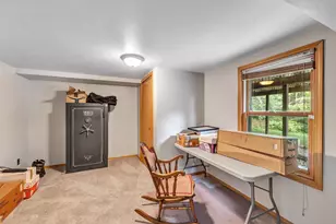 2719 Woodland Hills Ct, Green Bay, WI 54311 - Photo 33