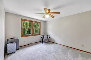2719 Woodland Hills Ct, Green Bay, WI 54311 - Photo 27