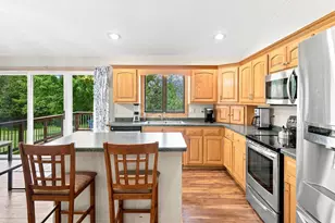 1075 Kim Ln, Little Suamico, WI 54141 - Photo 15
