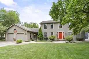 609 Scarlet Oak Ct, Appleton, WI 54915 - Photo 3